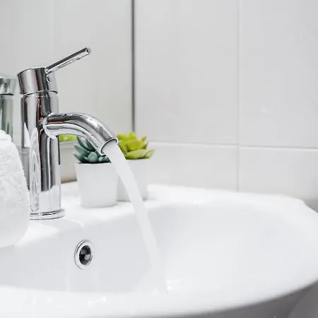 Guestready - Oportogrow Batalha 2 *